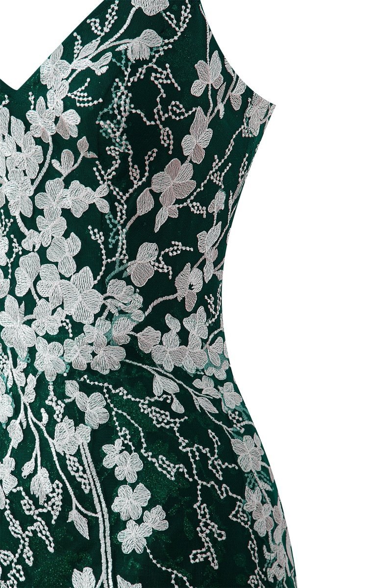 Sheath Short Spaghetti Straps Lace Homecoming Dress