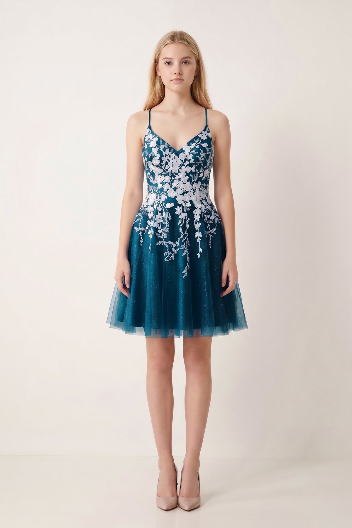 Aline Short Glitter Tulle Homecoming Dress with Appliques