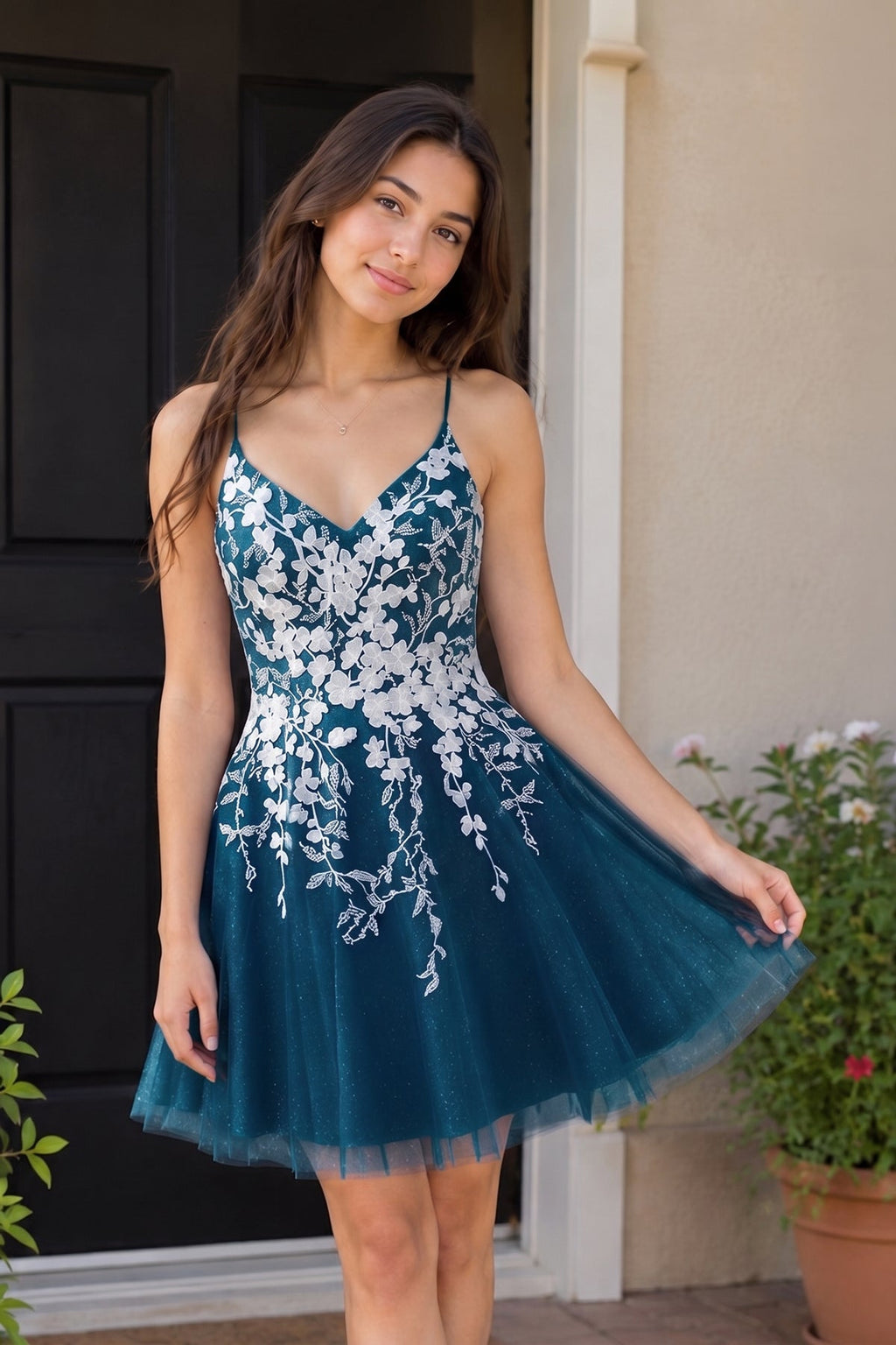 Aline Short Glitter Tulle Homecoming Dress with Appliques