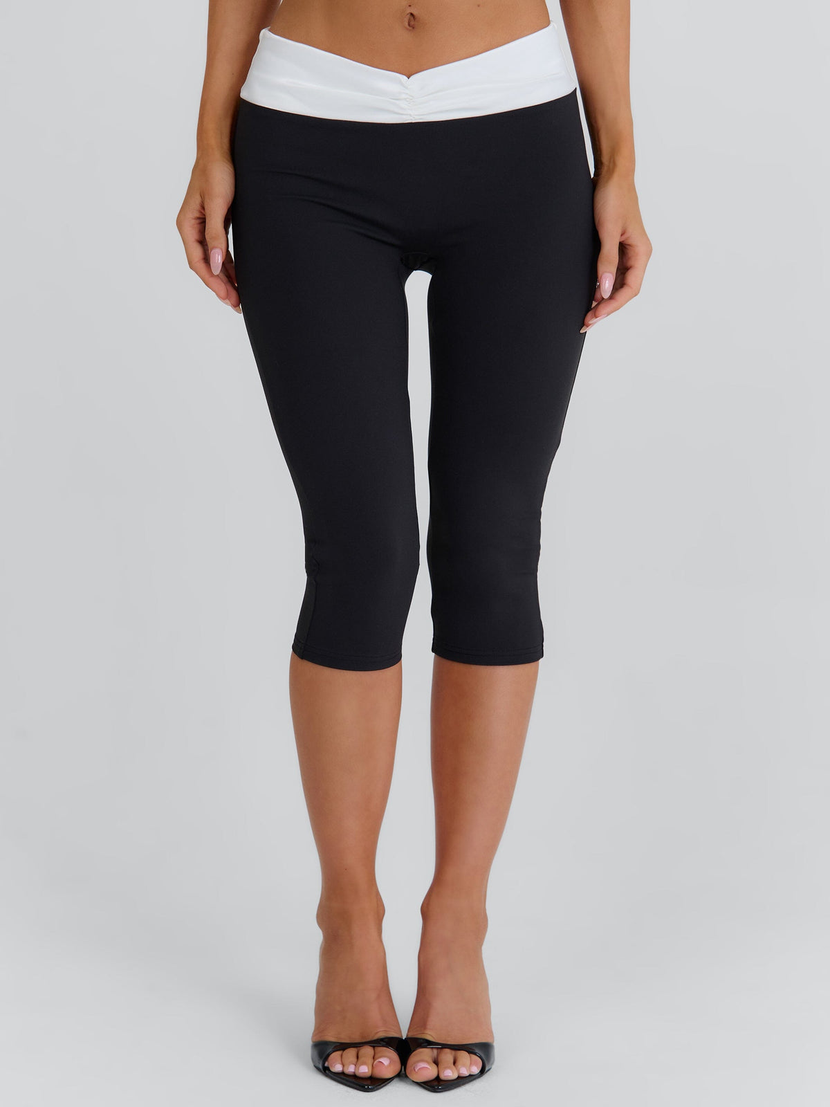 Libby Capri Pant Black
