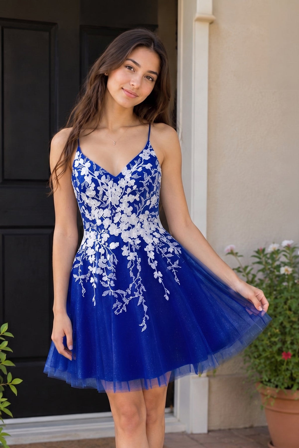 Aline Short Glitter Tulle Homecoming Dress with Appliques